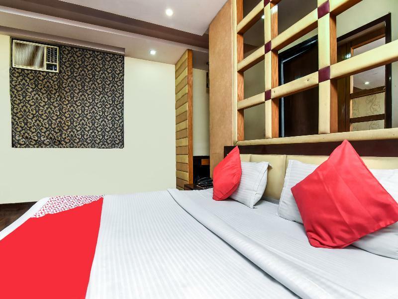 Hotel O Kochar Plaza Delhi  Exterior photo